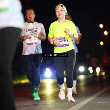 Runner Photo 7870078