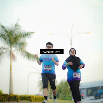 Runner Photo 7870102