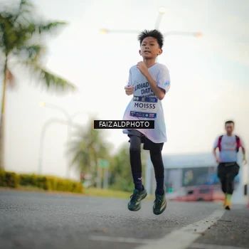 Runner Photo 7870238