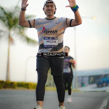 Runner Photo 7870280