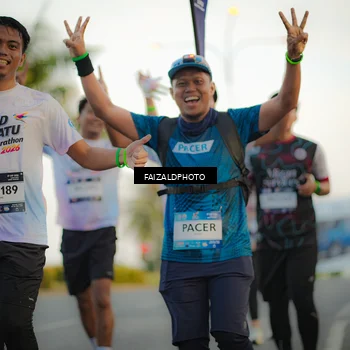 Runner Photo 7870301