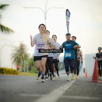 Runner Photo 7870339