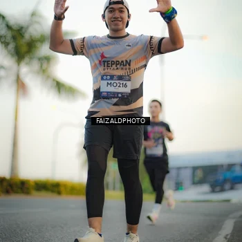 Runner Photo 7870376