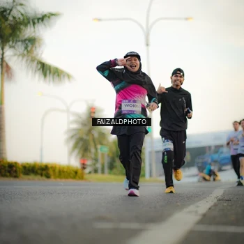 Runner Photo 7870396