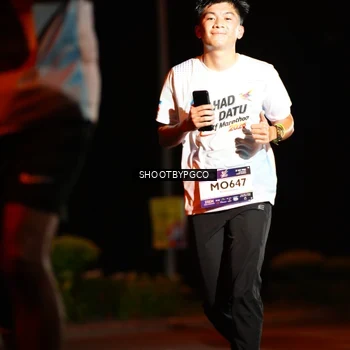 Runner Photo 7870433