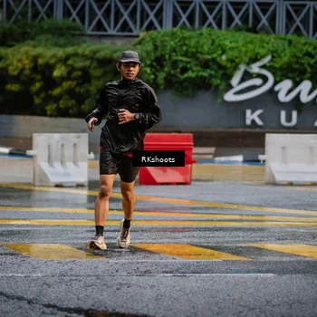 Runner Photo 7870448