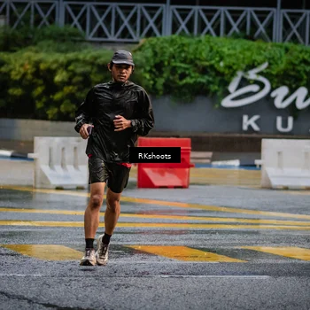 Runner Photo 7870456