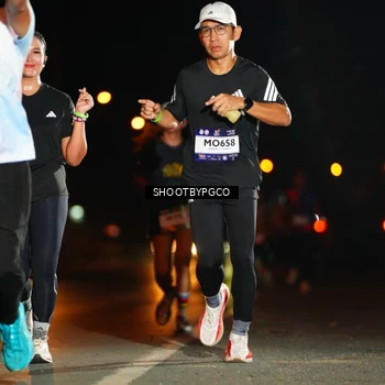 Runner Photo 7870469