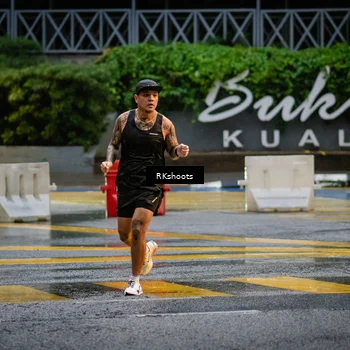 Runner Photo 7870496