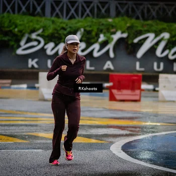 Runner Photo 7870524
