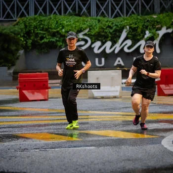 Runner Photo 7870544