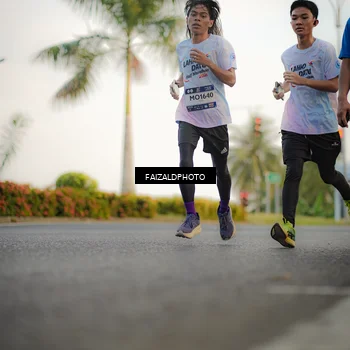 Runner Photo 7870561