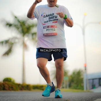 Runner Photo 7870600