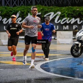 Runner Photo 7870636