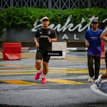 Runner Photo 7870641