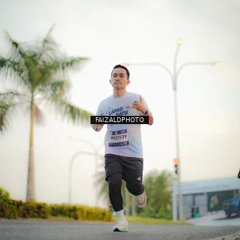 Runner Photo 7870680