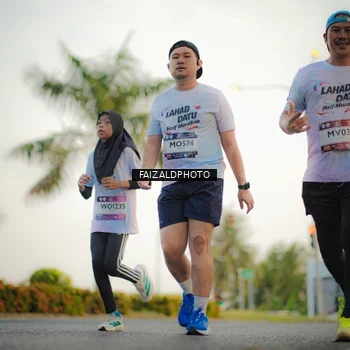 Runner Photo 7870692