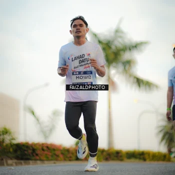 Runner Photo 7870702