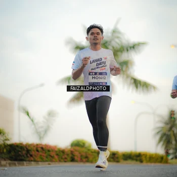 Runner Photo 7870705