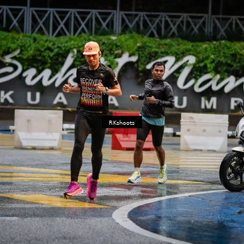 Runner Photo 7870709