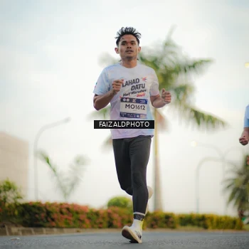 Runner Photo 7870740