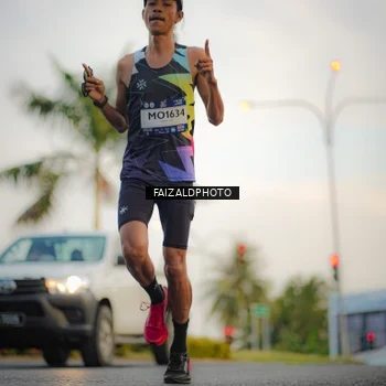 Runner Photo 7870759