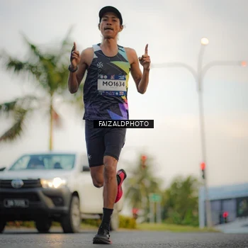 Runner Photo 7870761
