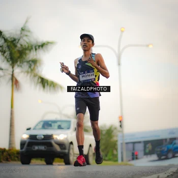 Runner Photo 7870773