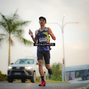 Runner Photo 7870775