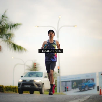Runner Photo 7870790