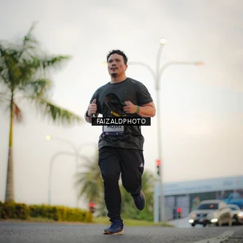 Runner Photo 7870797