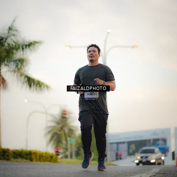 Runner Photo 7870811