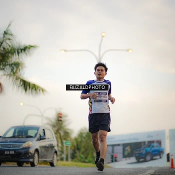Runner Photo 7870863