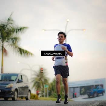 Runner Photo 7870864
