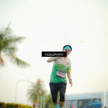 Runner Photo 7870878