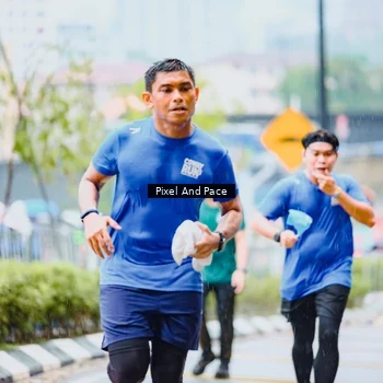 Runner Photo 7870986