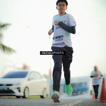 Runner Photo 7871031