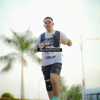 Runner Photo 7871043