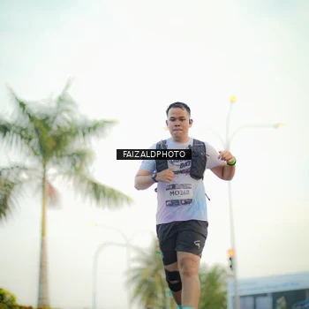 Runner Photo 7871053