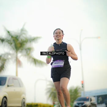 Runner Photo 7871069