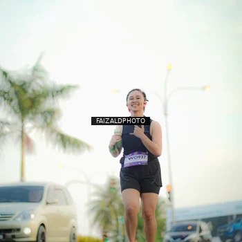 Runner Photo 7871077