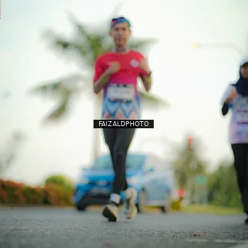 Runner Photo 7871086