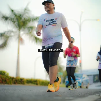 Runner Photo 7871091