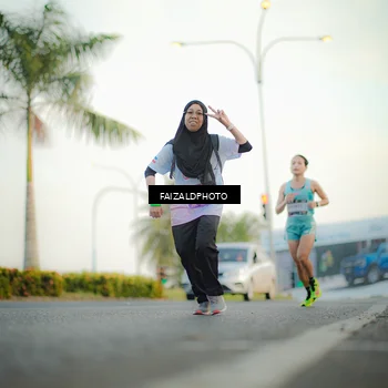 Runner Photo 7871125