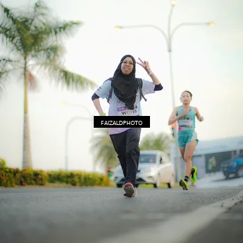 Runner Photo 7871126