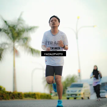 Runner Photo 7871128