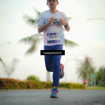 Runner Photo 7871146