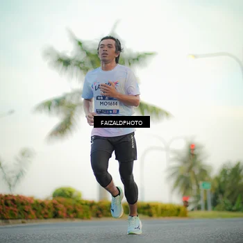 Runner Photo 7871156