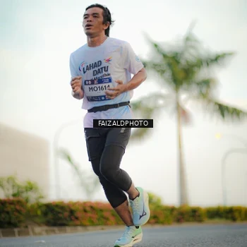 Runner Photo 7871158