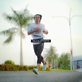 Runner Photo 7871166